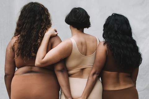 3 women wearing Proclaim